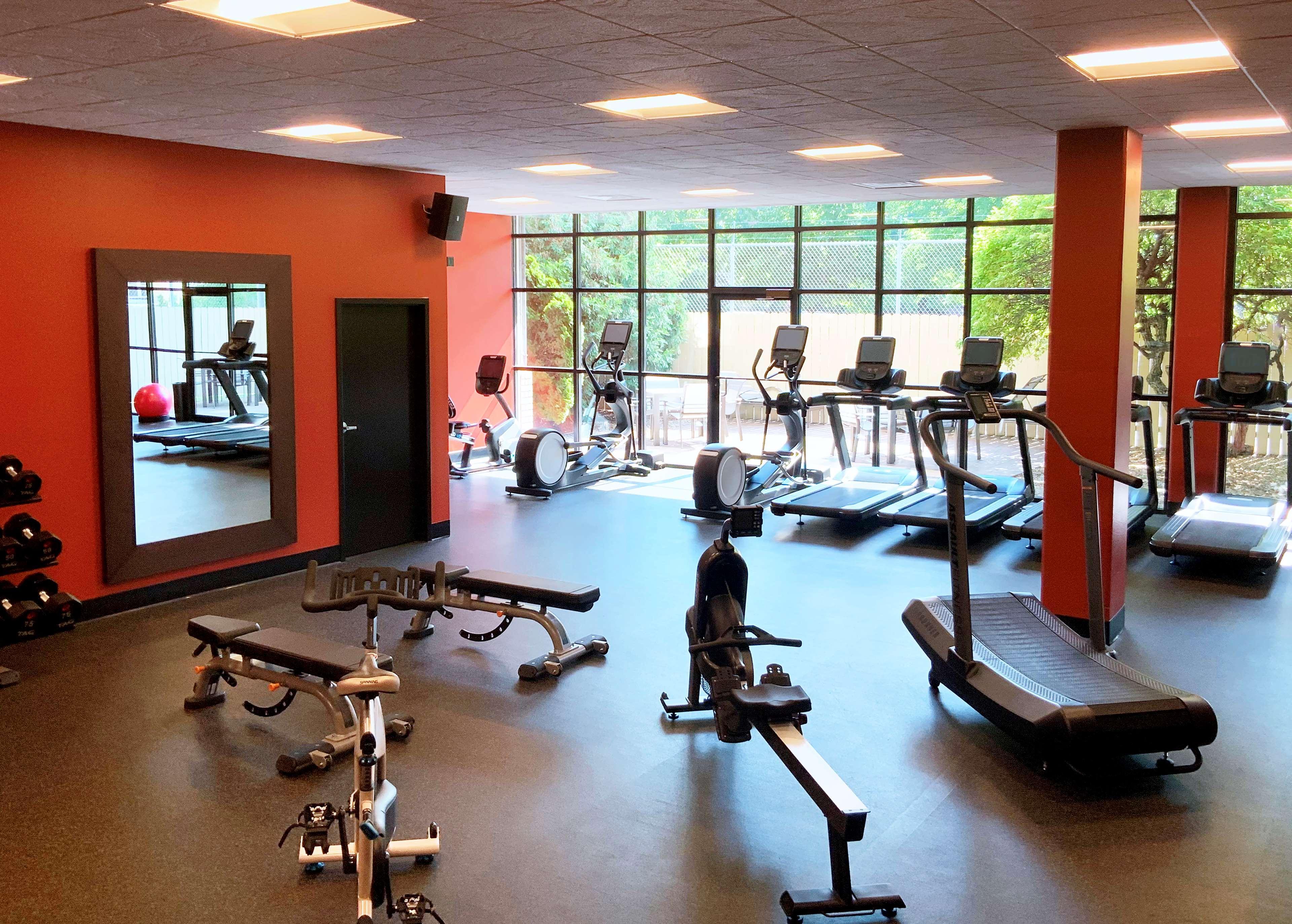 מלון Doubletree By Hilton Madison Downtown מראה חיצוני תמונה