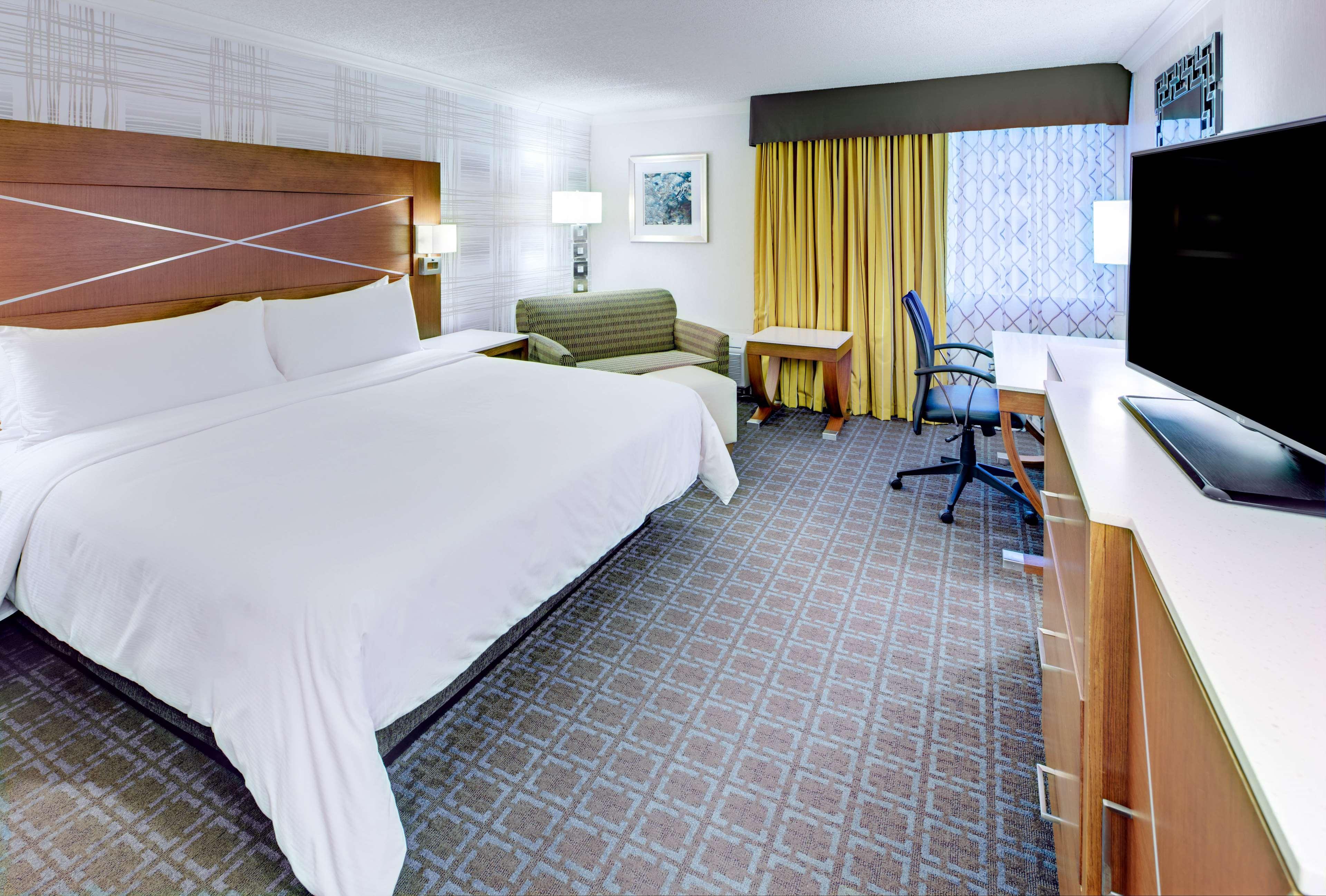 מלון Doubletree By Hilton Madison Downtown מראה חיצוני תמונה