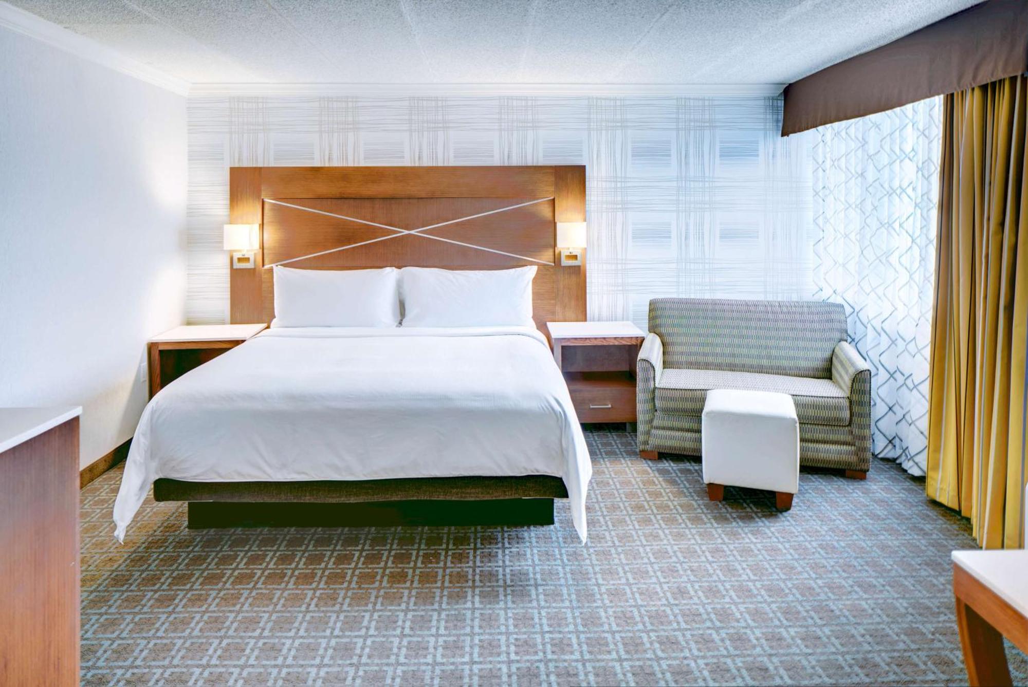 מלון Doubletree By Hilton Madison Downtown מראה חיצוני תמונה