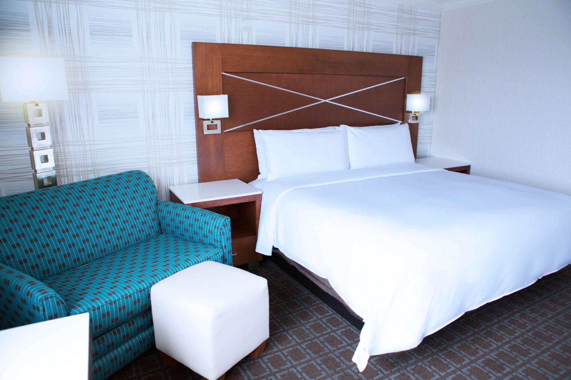 מלון Doubletree By Hilton Madison Downtown מראה חיצוני תמונה