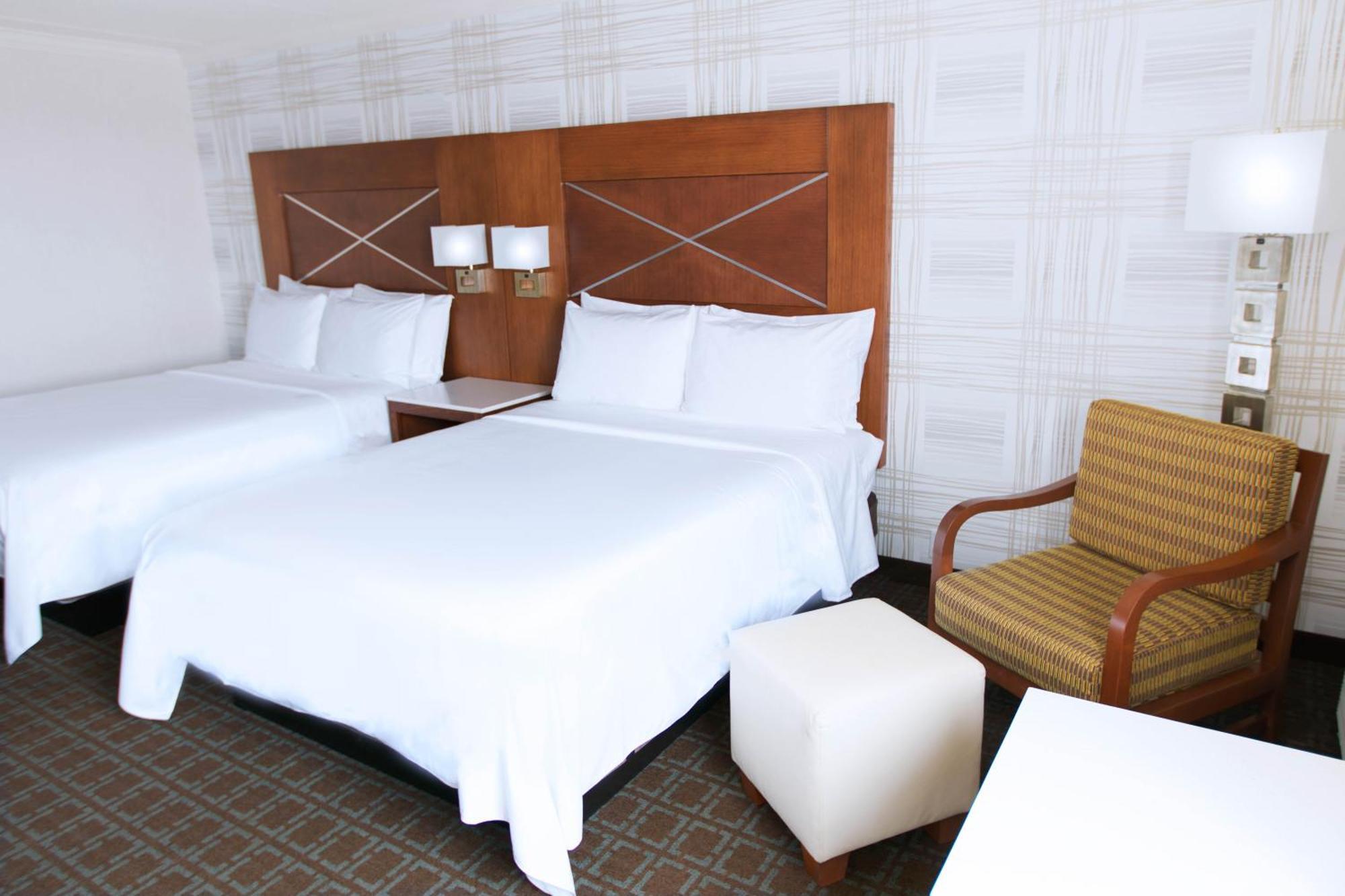 מלון Doubletree By Hilton Madison Downtown חדר תמונה